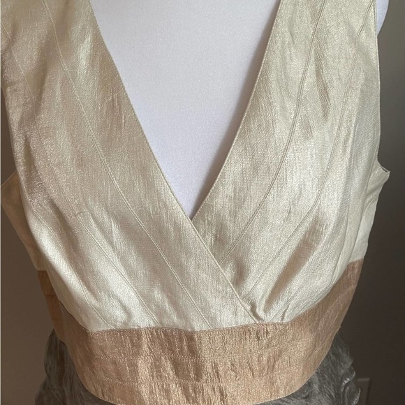 Adrianna Papell Occasions Size 14 Sage Green Ruffles Tan and Cream Color… - Picture 3 of 9